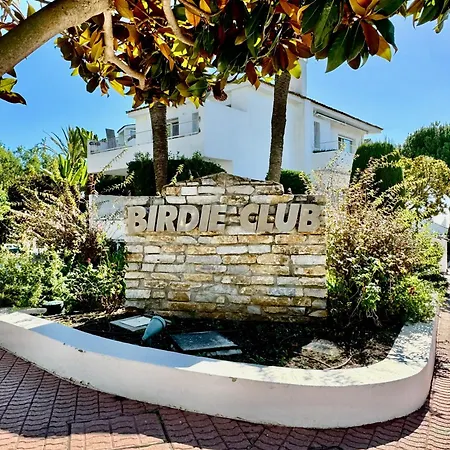 Birdie Luxury Golf Rio Real House - Eaw Homes